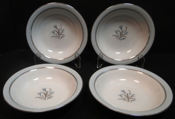 Noritake Bluebell Cereal Soup Bowls 7 1/2" 5558 Salad Blue Band Set 4 Excellent