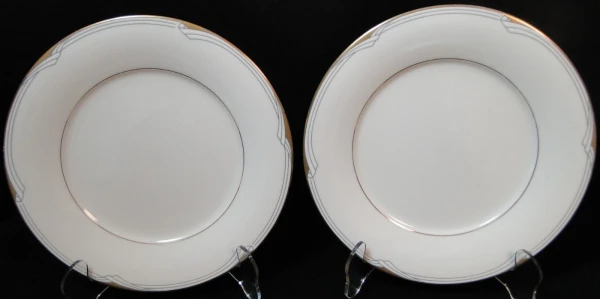 Noritake Golden Cove Salad Plates 8 1/4" 7719 Gold Trim Set of 2 Excellent