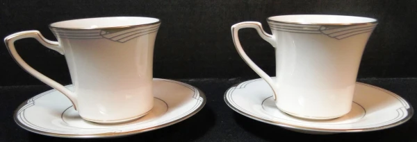 Noritake Golden Cove Tea Cup Saucer Sets 7719 Gold Trim 2 Excellent