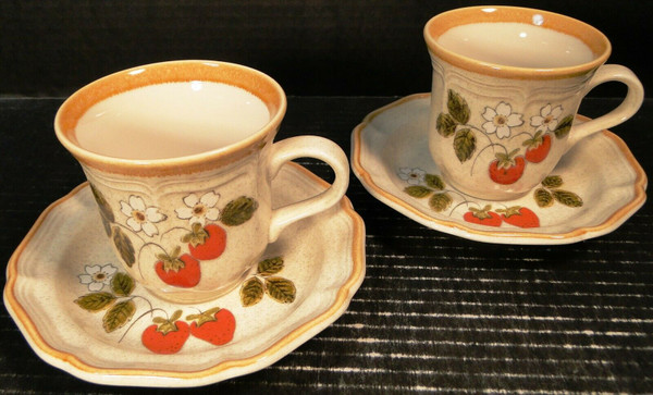 Mikasa Strawberry Festival Tea Cup Saucer Sets EB 801 2 | DR Vintage Dinnerware Replacements
