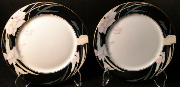 Mikasa Charisma Black Salad Plates 7 1/2" L 9050 Japan Set of 2 | DR Vintage Dinnerware Replacements