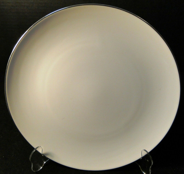 Noritake Fremont Dinner Plate 10 5/8" 6127 White Platinum Trim  | DR Vintage Dinnerware and Replacements
