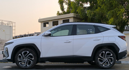 Side View  Tucson 2025