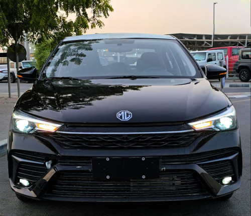 Front View MG5 2025