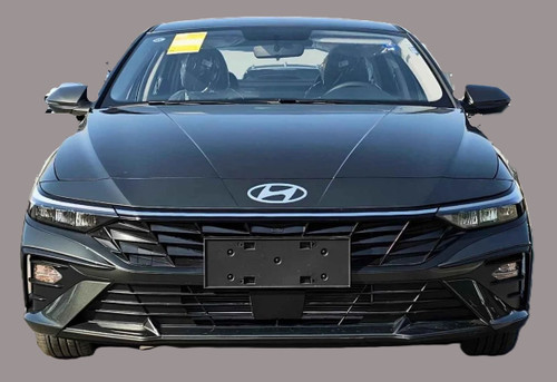 Front View Hyundai Elantra 2025