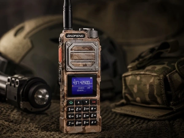 Baofeng military-style tactical walkie talkies UK AR-152 rugged
