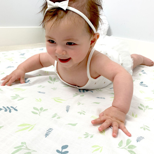 Panda Baby viscose from Bamboo Muslin Swaddle - Leaf