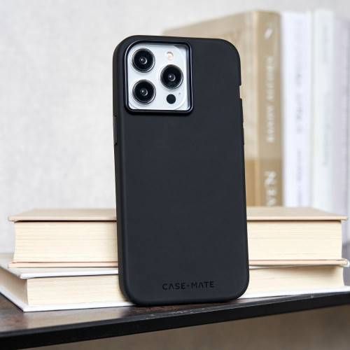 CASE-MATE iPhone 15 Pro Silicone with Magsafe - Black