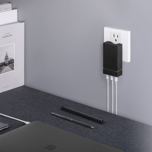 NATIVE UNION Smart Hub Wall Charger with 3-Ports PD (2x USB-A + 1 USB-C) 45W an-Black / Home Chargers / New NATIVE UNION Smart Hub Wall Charger with 3-Ports PD (2x USB-A + 1 USB-C) 45W an-Black / Home Chargers / New