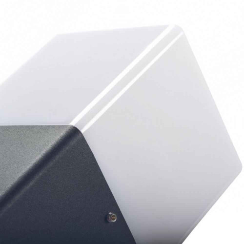 Applique esterna Vadra