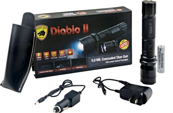 W/ TAC LIGHT 5 MILLION VOLTSGUARD DOG DIABLO II STUN GUN 