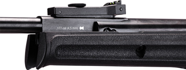 RIFLE W/ 4X32MM SCOPEUMAREX PRYMEX .177 PELLET AIR 