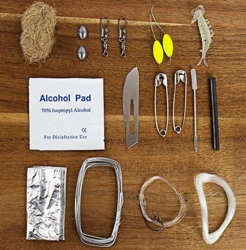 Outdoor Survival Paracord Kit Little Obsessed