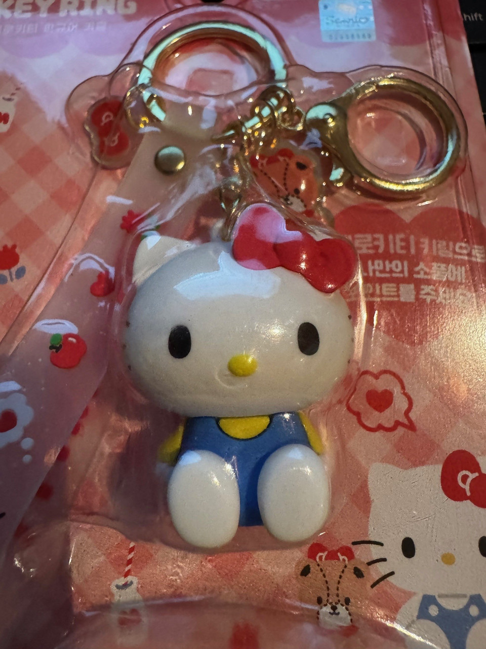Hello Kitty Key Ring - Little Obsessed