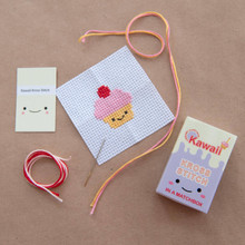Kawaii Cupcake Mini Cross Stitch Matchbox Kawaii Cupcake Mini Cross Stitch Matchbox
