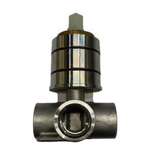 VOG - Chrome Wall Mixer