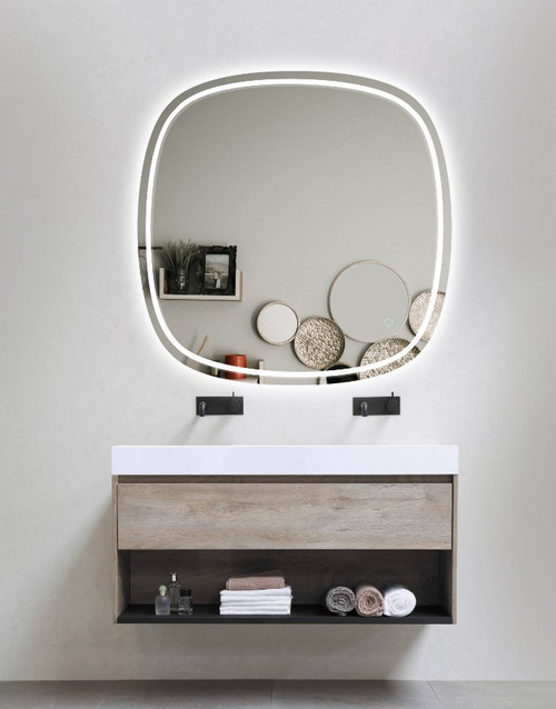 750x750mm LED Mirror