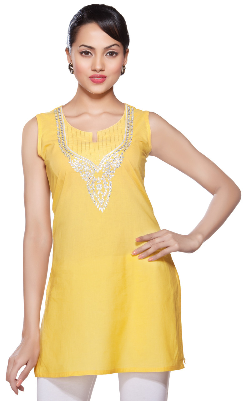 white christmas dresses Sleeveless Dress with Cutout Detail and Mock Neck Design main image 1