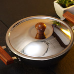 Wonderchef : Hard Anodized Wok with Steel Lid