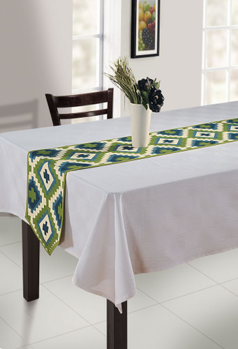 In-Sattva Home Bohemian Signature Print Table Runner and Dresser Scarves for Family, Get-togethers and Everyday Use Green
