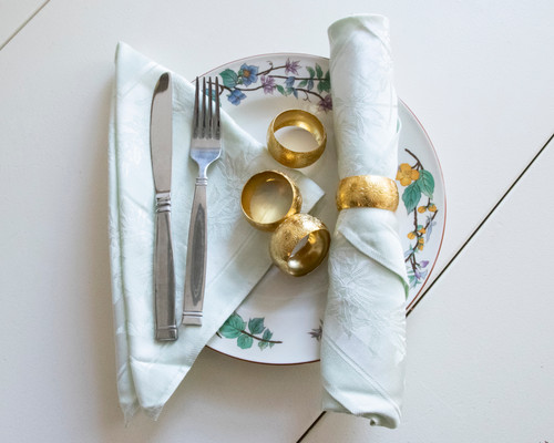 Handmade Napkin Rings: Floral Engraved Metal | In-Sattva Handmade Napkin Rings: Floral Engraved Metal | In-Sattva