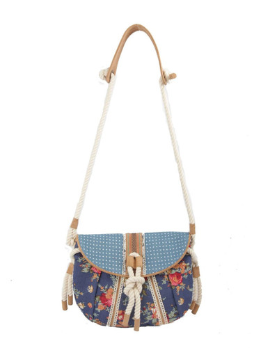 Ivory Tag Knot A Twist Crossbody Bag ÛÒ Front Ivory Tag Knot A Twist Crossbody Bag ÛÒ Front