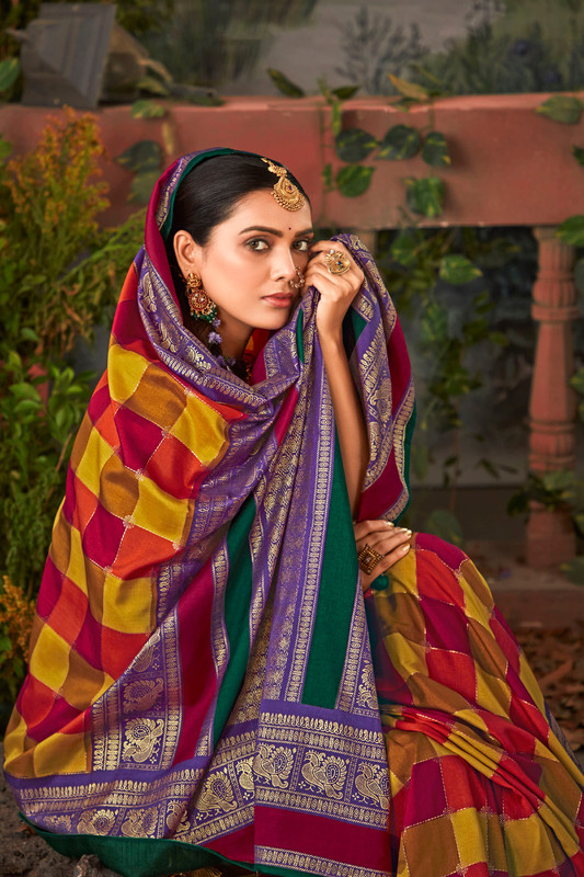 In-Sattva Women's Heritage Pochampally Ikkat Print Tribal Tussar Silk Saree; Majestic Lavender