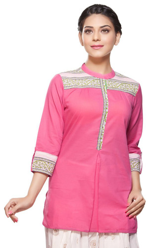 PAPER-PINK Kurti