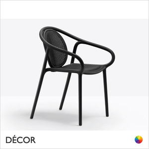 1 C Pedrali - Remind Stackable Dining Chair with Armrests, Polypropylene - In Designer Colours & Neutral Tones - Décor for Business 1 C Pedrali - Remind Stackable Dining Chair with Armrests, Polypropylene - In Designer Colours & Neutral Tones - Décor for Business