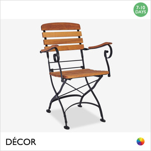 1 R Navona Folding Dining Chair with Armrests and Oiled Wooden Slats on a Black Steel Frame, FSC® Certified - Classic Vintage Piazza Style - Décor for Business 1 R Navona Folding Dining Chair with Armrests and Oiled Wooden Slats on a Black Steel Frame, FSC® Certified - Classic Vintage Piazza Style - Décor for Business