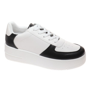 121 Black & White (Main view)