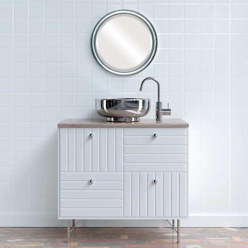 Lifestyle 2 - Saratoga Round Frame - Silver Leaf with Black Antique Lifestyle 2 - Saratoga Round Frame - Silver Leaf with Black Antique