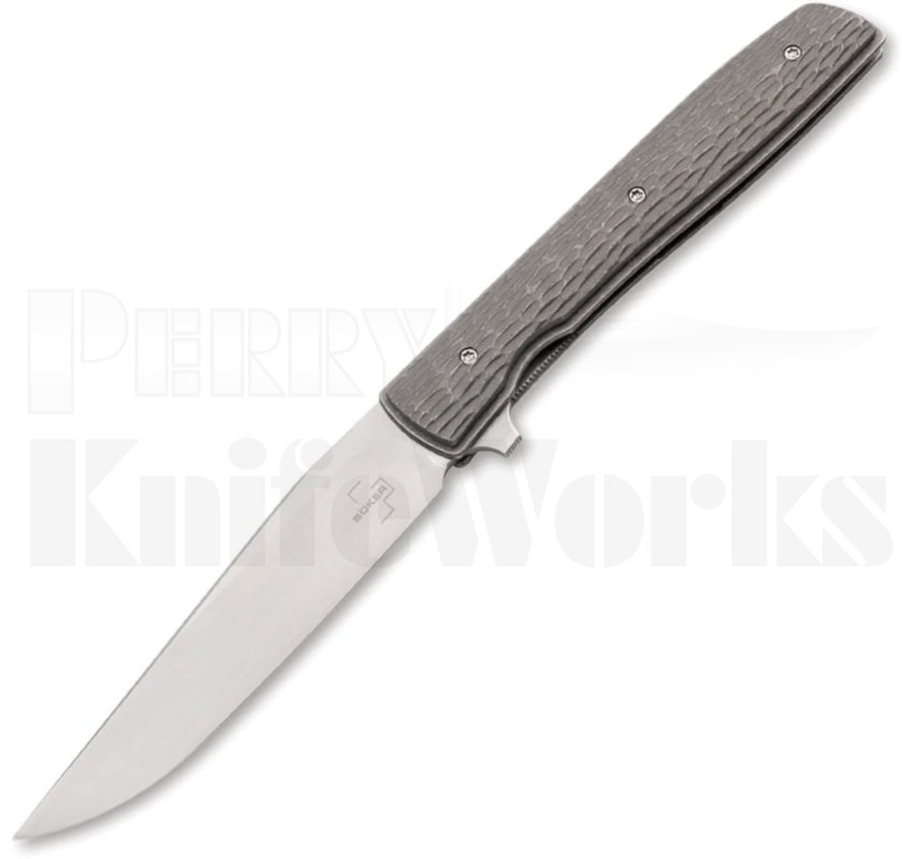 Boker Plus Urban Trapper Linerlock Knife Jigged 01BO476 l For Sale