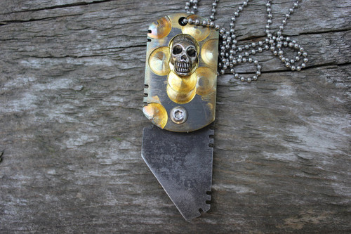 Todd Heeter Custom War Tag Knife Skull Inlay (Black Oxide)