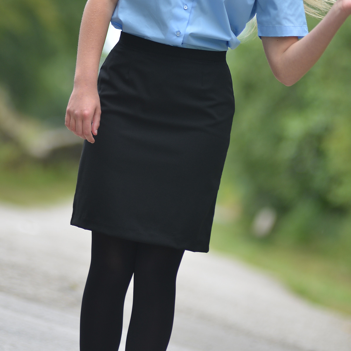 straight skirt