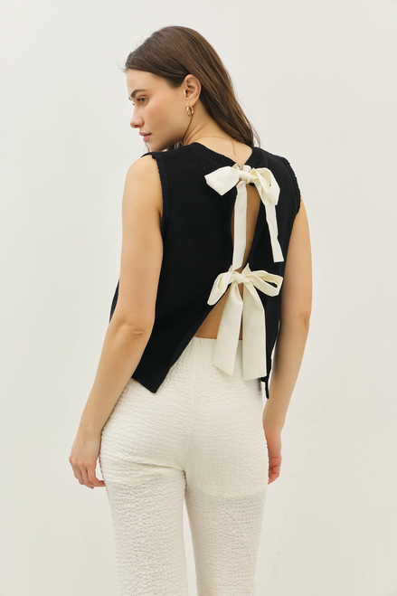 Sweater Vest Top with Back Contrast Bow Tie Details - Black
