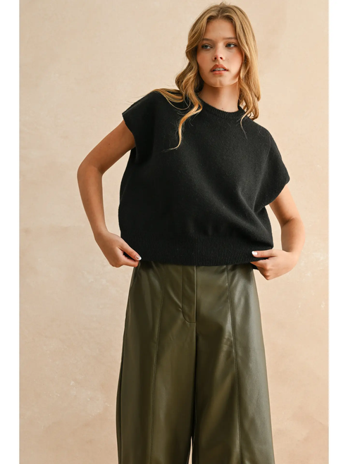 Loose Fit Short Sleeve Sweater Top - BLACK