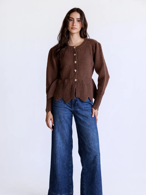 Scallop Trim Knit Cardigan