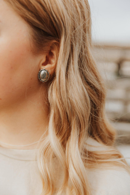 CONCHO OVAL STUD EARRINGS STYLE - 004