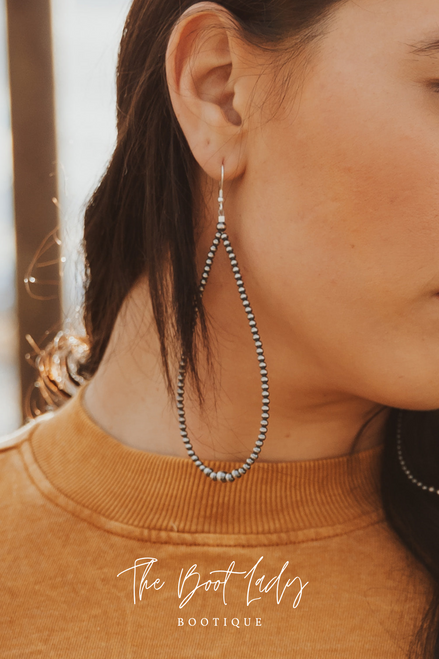 NAVAJO HANDSTRUNG EARRINGS