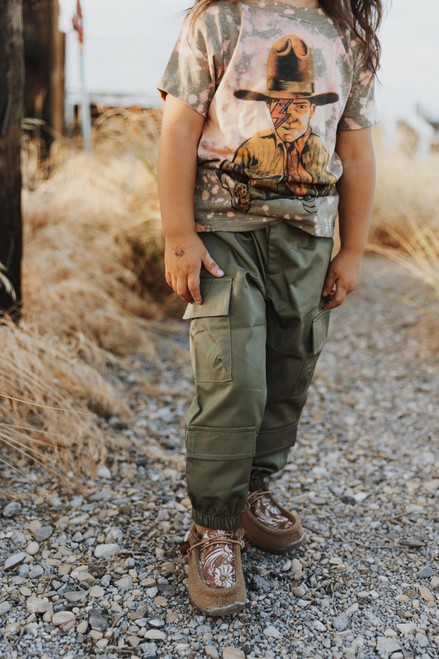 ARMY GREEN CARGO PANTS