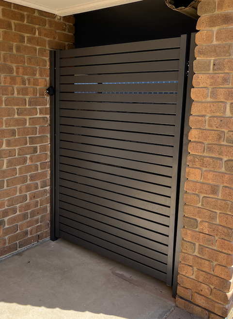 Aluminium Slat Gate