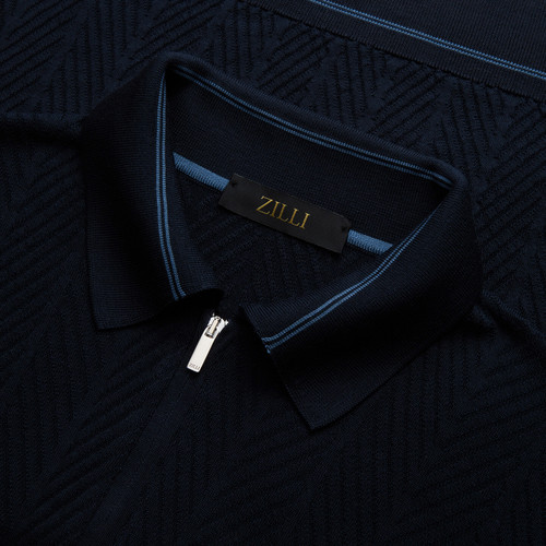 Polo zippé bleu marine, "3D Chevron".
