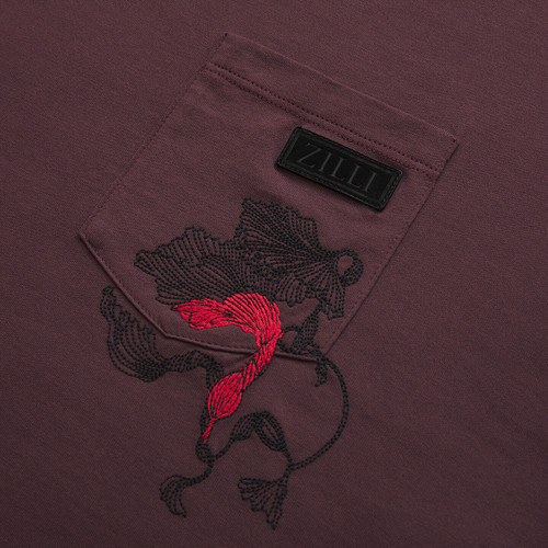 T-shirt cerise profonde, broderie "Flower".