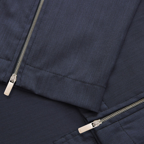 Single pleated ink cargo trousers