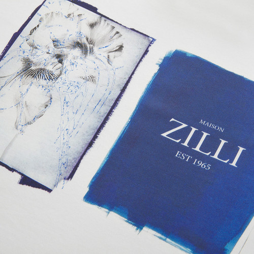 White round-neck T-Shirt, “Fantasy” print