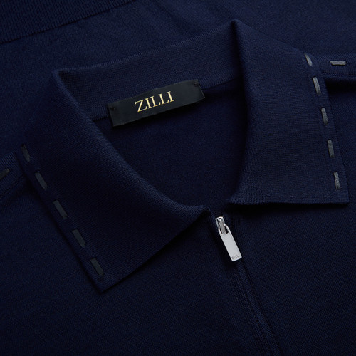 “Ribbon stitching” navy blue zipped polo shirt