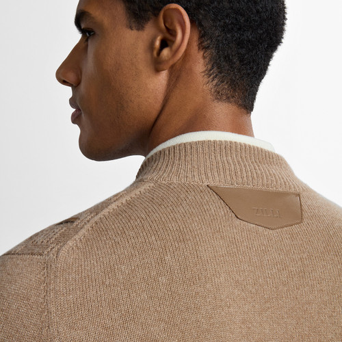 Cappuccino “Leather stitching” zipped cardigan