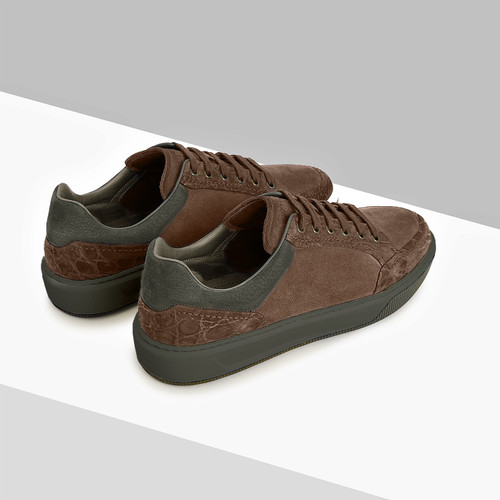 Brown “Roll Bagged Seam” sneakers