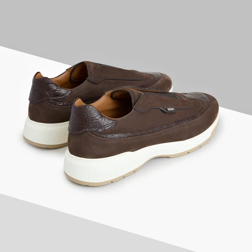 Dark brown “Rutenio Metal Match” running sneakers